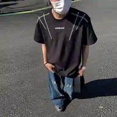 URBAN AUTHENTIC LogoT