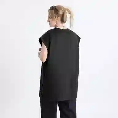 URBAN AUTHENTIC LogoT