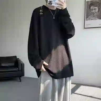 URBAN AUTHENTIC T
