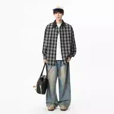 URBAN AUTHENTIC