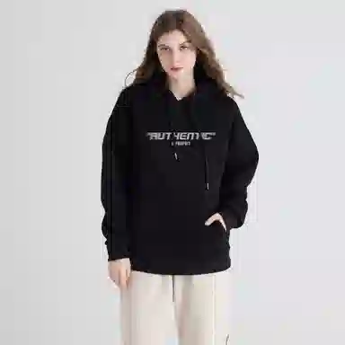 URBAN AUTHENTIC logo