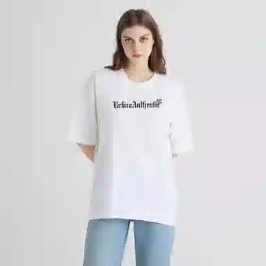 URBAN AUTHENTIC T