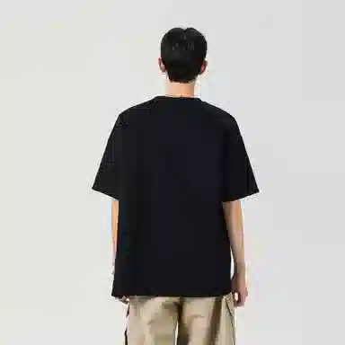 URBAN AUTHENTIC T