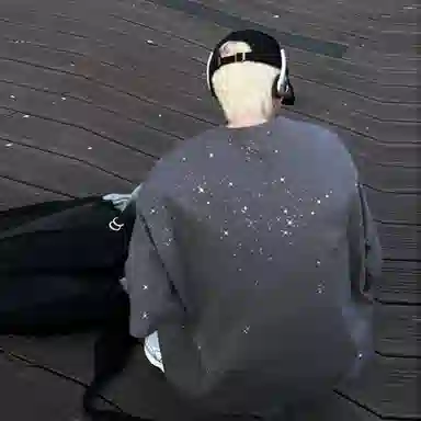 URBAN AUTHENTIC logoT