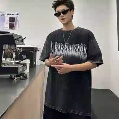 URBAN AUTHENTIC LOGOT