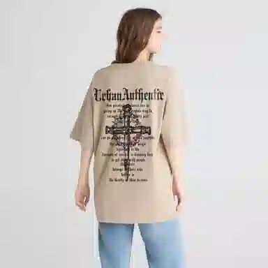 URBAN AUTHENTIC T