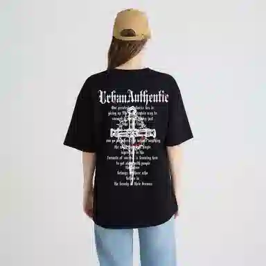 URBAN AUTHENTIC T