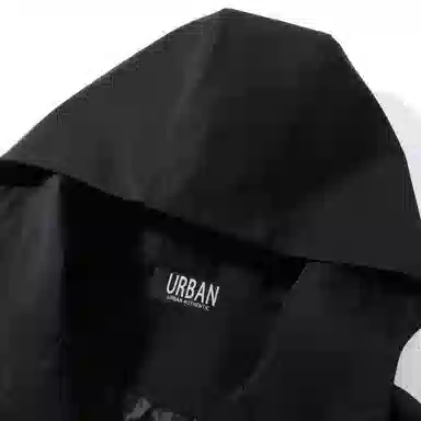 URBAN AUTHENTIC