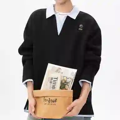 URBAN AUTHENTIC Vpolo