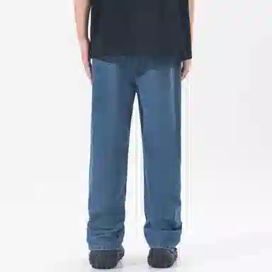 URBAN AUTHENTIC logo