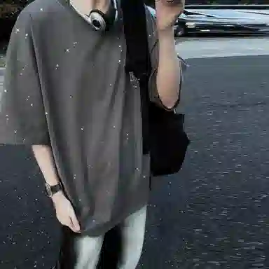 URBAN AUTHENTIC LOGOT