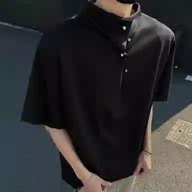 URBAN AUTHENTIC T
