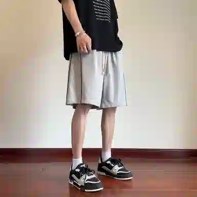 URBAN AUTHENTIC