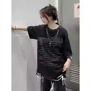 URBAN AUTHENTIC logoT