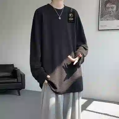 URBAN AUTHENTIC T