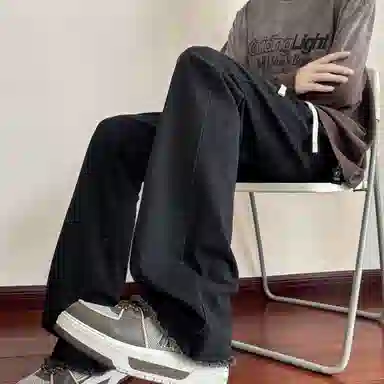 URBAN AUTHENTIC vibe