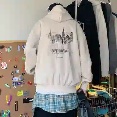 URBAN AUTHENTIC logo