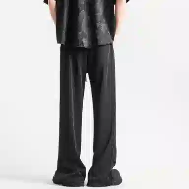 URBAN AUTHENTIC Logo