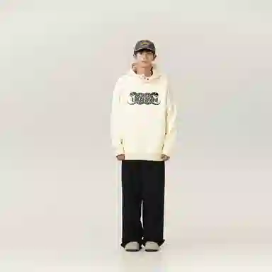 URBAN AUTHENTIC Logo