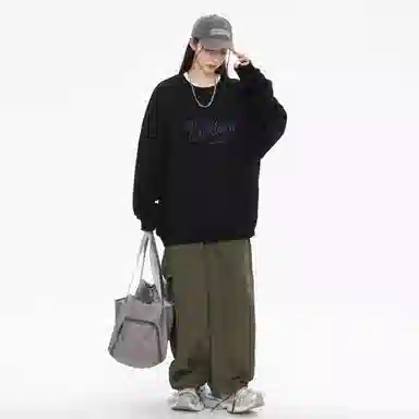 URBAN AUTHENTIC LogoT