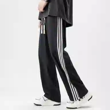 URBAN AUTHENTIC