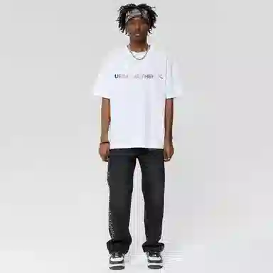 URBAN AUTHENTIC LOGOT