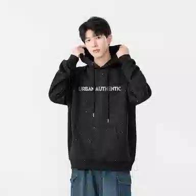 URBAN AUTHENTIC LOGOT