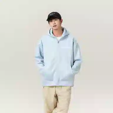 URBAN AUTHENTIC