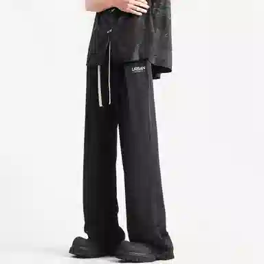 URBAN AUTHENTIC Logo