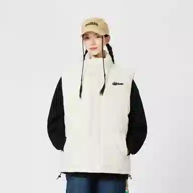 URBAN AUTHENTIC Logo