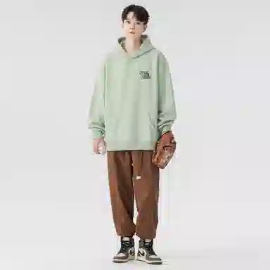 URBAN AUTHENTIC