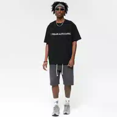 URBAN AUTHENTIC LOGOT