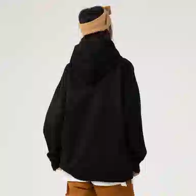 URBAN AUTHENTIC logo