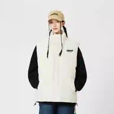 URBAN AUTHENTIC logo