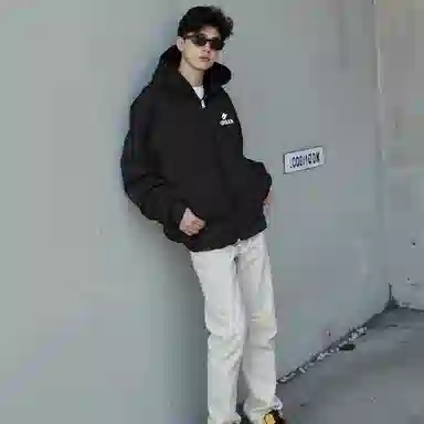 URBAN AUTHENTIC