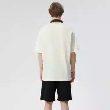 URBAN AUTHENTIC LogoT