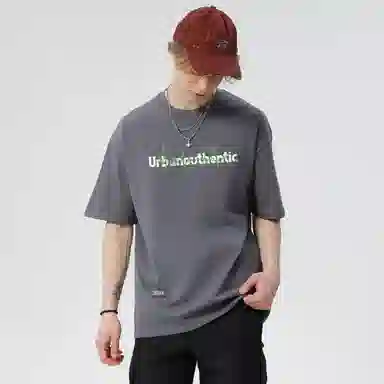 URBAN AUTHENTIC T