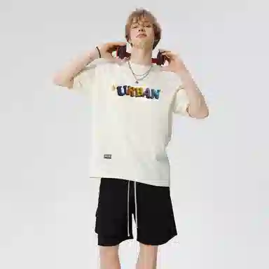 URBAN AUTHENTIC T