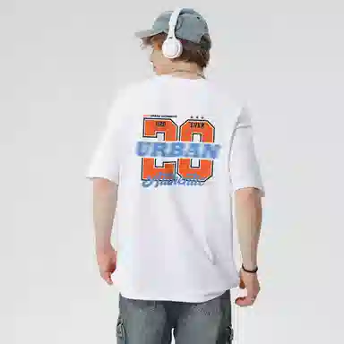 URBAN AUTHENTIC T