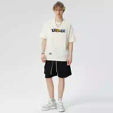 URBAN AUTHENTIC T