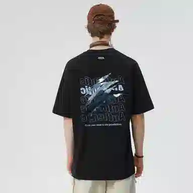 URBAN AUTHENTIC logoT