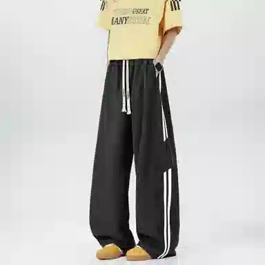 URBAN AUTHENTIC logo