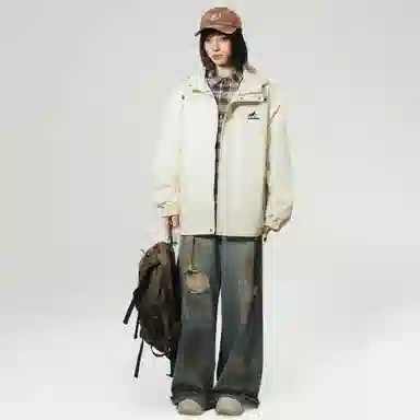 URBAN AUTHENTIC Logo