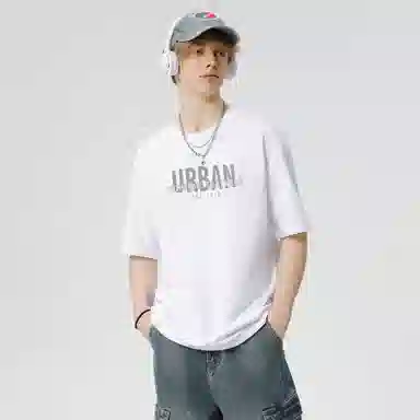 URBAN AUTHENTIC T