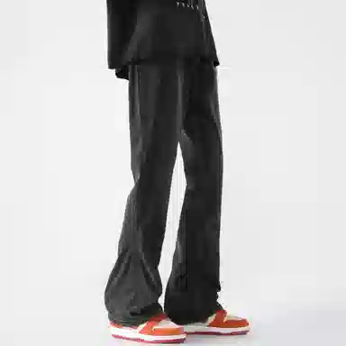 URBAN AUTHENTIC