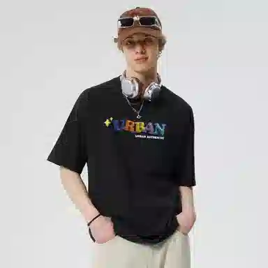 URBAN AUTHENTIC T