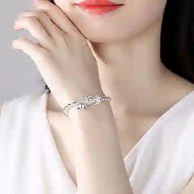 990