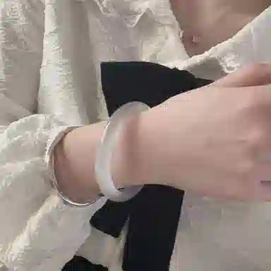 两世欢 新中式复古 时尚简约高级轻奢 小众设计款 人工猫眼石 手镯 女款