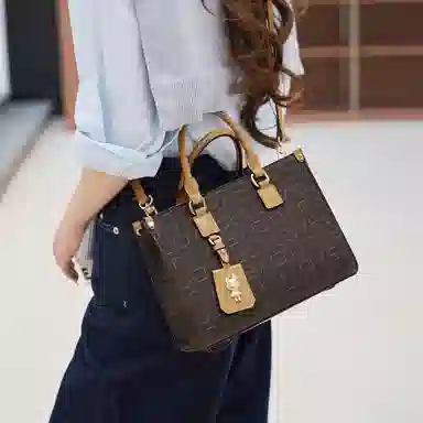 Tote
