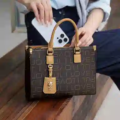Tote